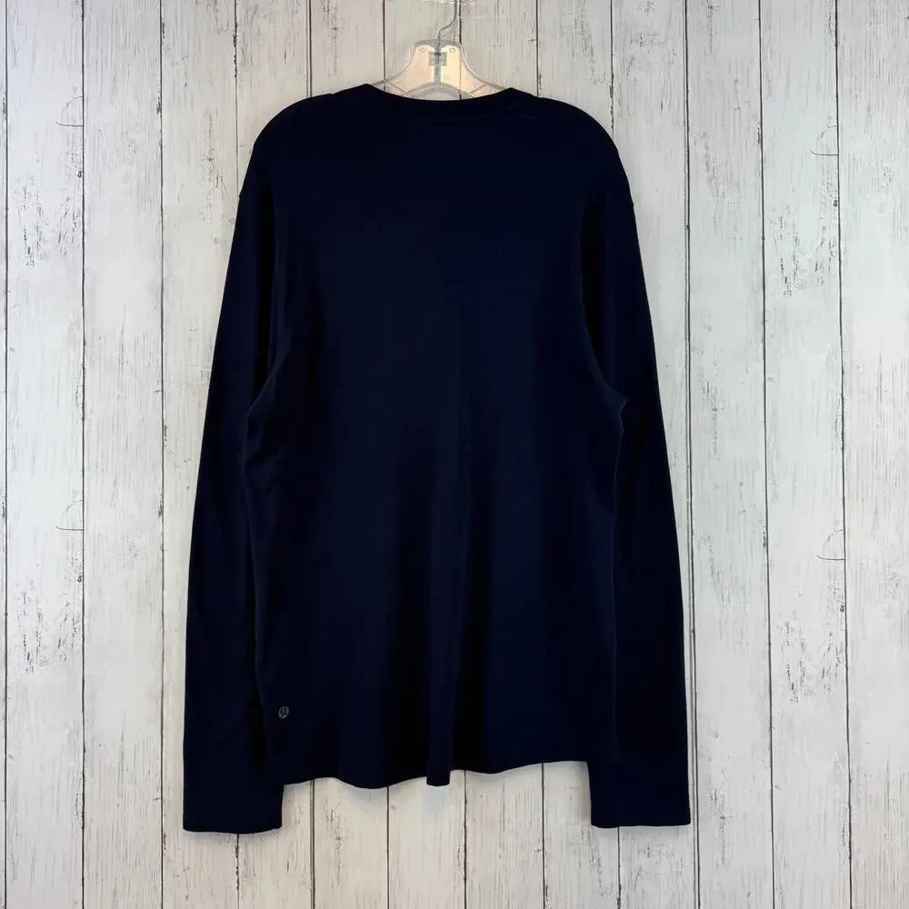 Lululemon Navy Blue Long Sleeve Pullover Crew Shirt Chest Pocket Size Medium